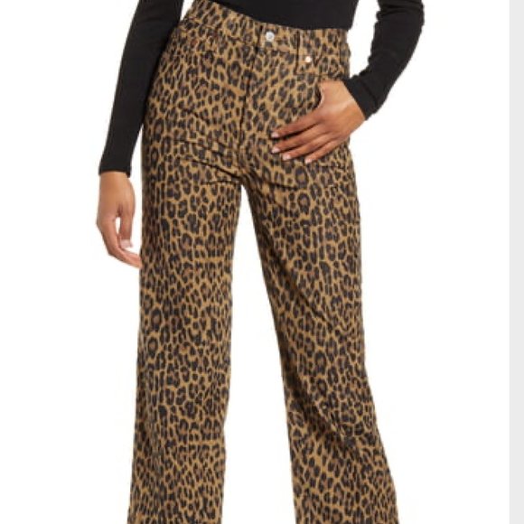 Levi's Ribcage Leopard Pants - Picture 3 of 5